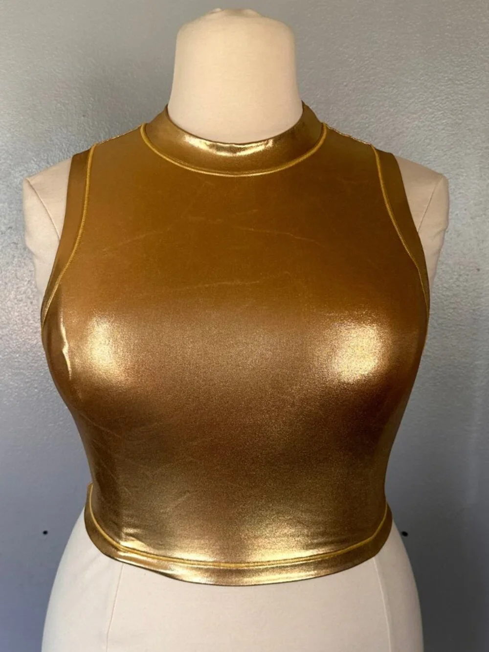 SKIMS METALLIC SWIM MOCK NECK TANK. Color:Gold.